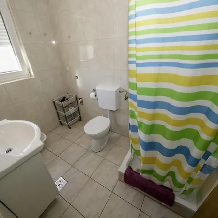 In With Terrace, Air Conditioning, Wi-fi, Dishwasher Apartment