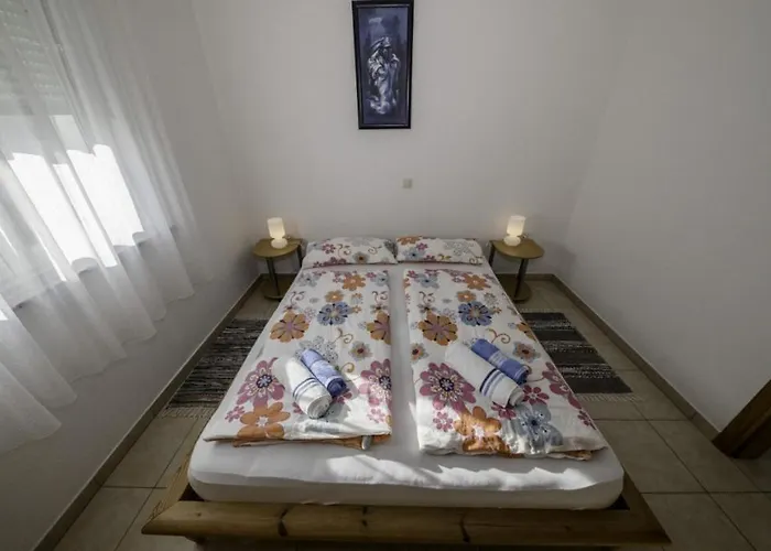 In With Terrace, Air Conditioning, Wi-fi, Dishwasher * Lopar
